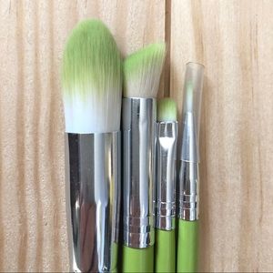 New! Set of 4 MORPHE Makeup Brushes, Green